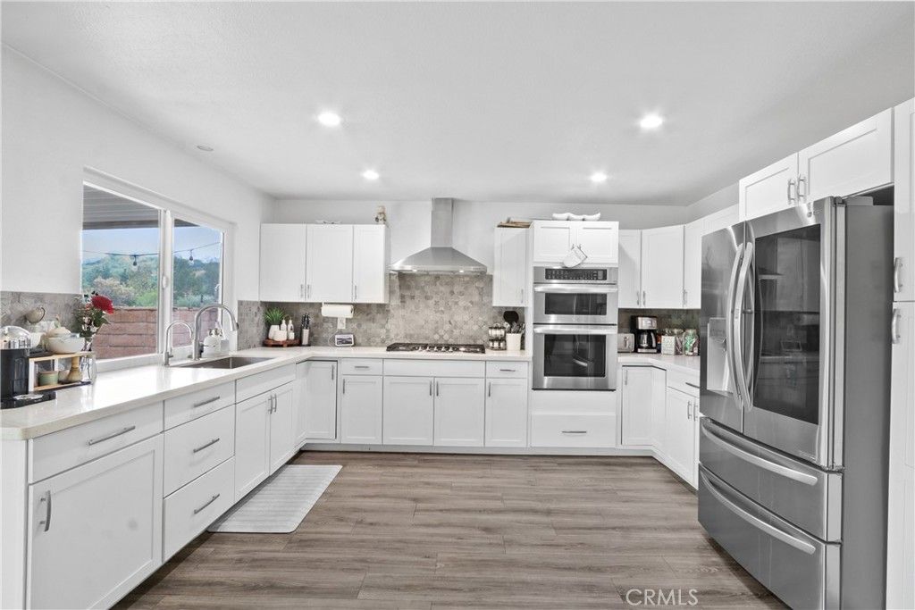 Image 8 of property listing at 1652 Calle Miradero, San Dimas, CA 91773