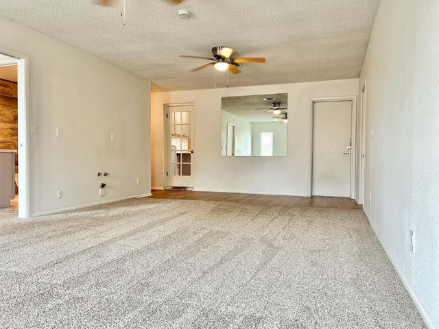 751 W 3rd Place, Mesa, AZ 85201