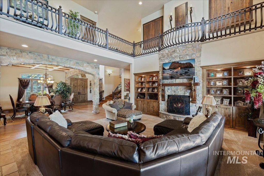 480 E Laguna Shore Lane, Eagle, ID 83616 photo 8