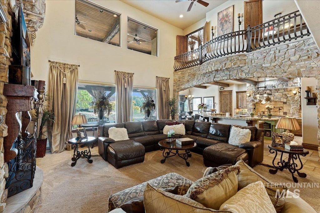 480 E Laguna Shore Lane, Eagle, ID 83616 photo 9