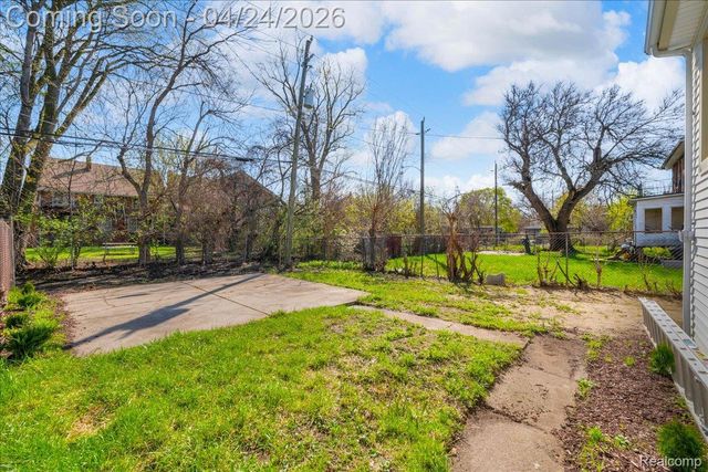 2954 Helen Street, Detroit, MI 48207