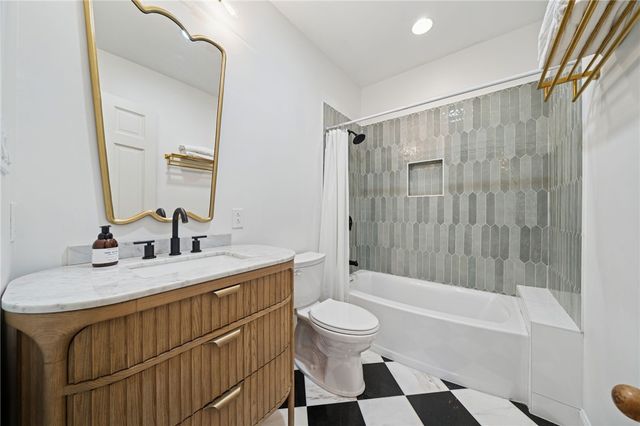 329 Bank Street, Sewickley, PA 15143