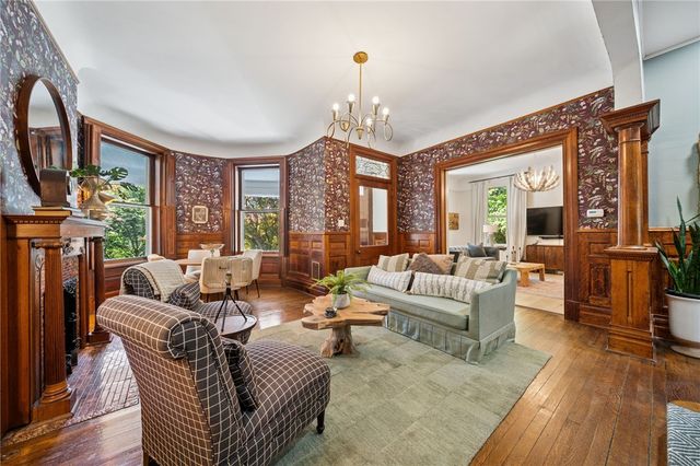 329 Bank Street, Sewickley, PA 15143