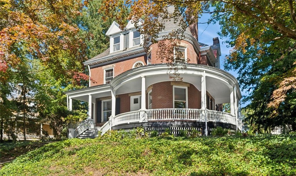 329 Bank Street, Sewickley, PA 15143
