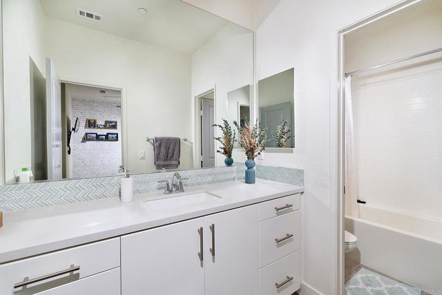 1278 Via Fanal, Oceanside, CA 92056