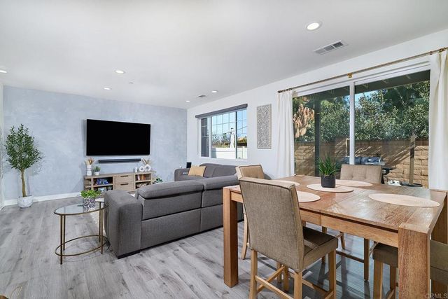 1278 Via Fanal, Oceanside, CA 92056