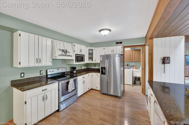 41825 Fret Road, Van Buren Charter Township, MI 48111