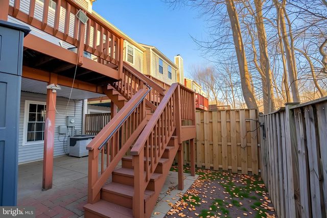 2343 LONDON BRIDGE DR, Silver Spring, MD 20906