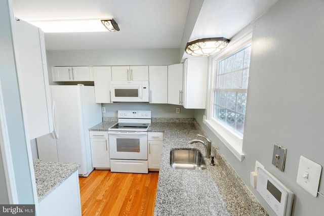 2343 LONDON BRIDGE DR, Silver Spring, MD 20906