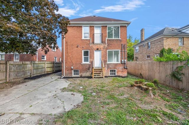 14861 Saint Marys Street, Detroit, MI 48227