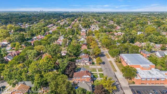 14861 Saint Marys Street, Detroit, MI 48227