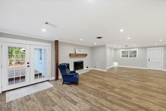 1700 Linda Drive, Clinton, MS 39056