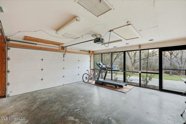 1700 Linda Drive, Clinton, MS 39056