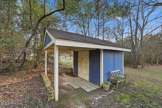 1700 Linda Drive, Clinton, MS 39056