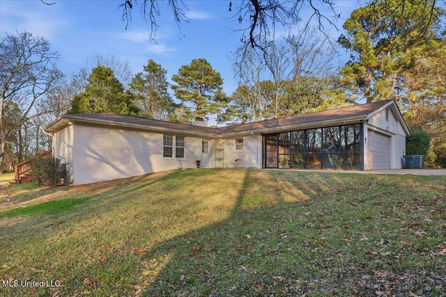 1700 Linda Drive, Clinton, MS 39056