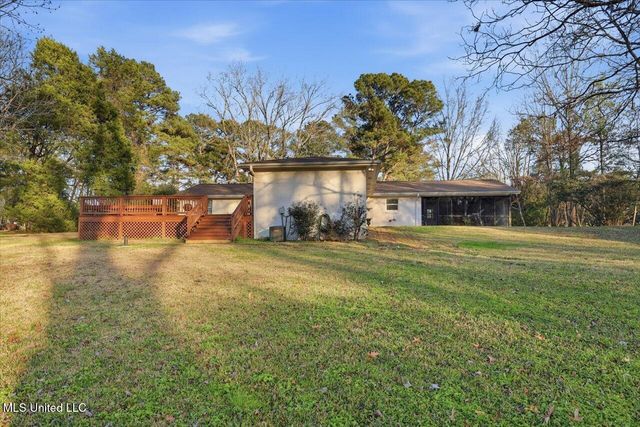 1700 Linda Drive, Clinton, MS 39056