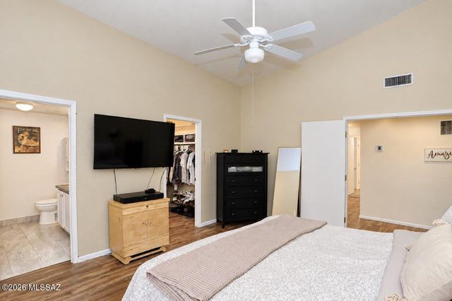 8906 N Cahill Way, Tucson, AZ 85742