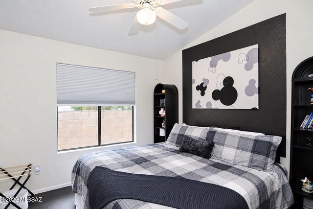 8906 N Cahill Way, Tucson, AZ 85742