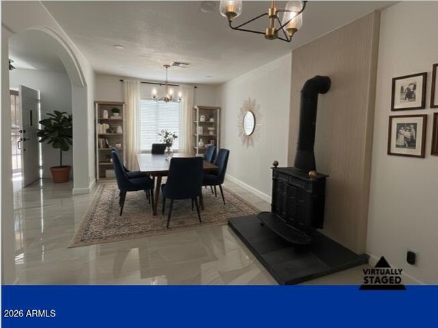 6842 N 14TH Streets, Phoenix, AZ 85014