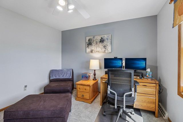 422 Oakwood Drive, Oregon, WI 53575