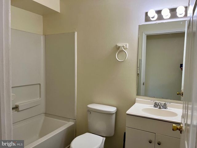 1310 N FRENCH ST, Wilmington, DE 19801