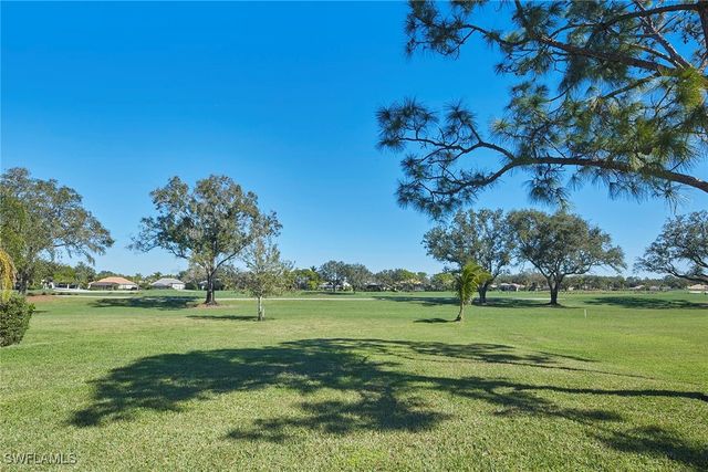 208 Silverado DR, Naples, FL 34119