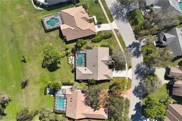 208 Silverado DR, Naples, FL 34119