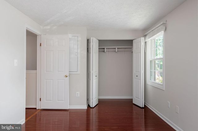 6324 LIGHTBURN CT, Centreville, VA 20121