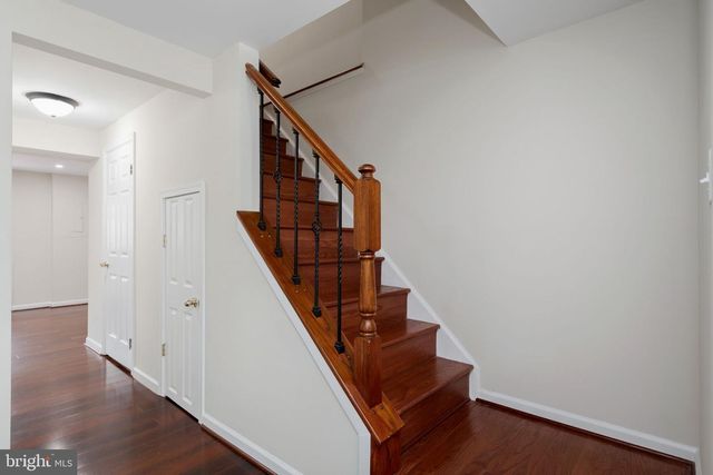 6324 LIGHTBURN CT, Centreville, VA 20121