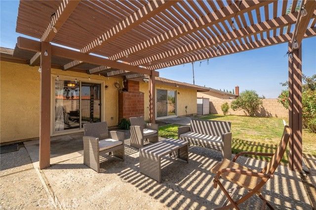 22586 Main Street, Grand Terrace, CA 92313