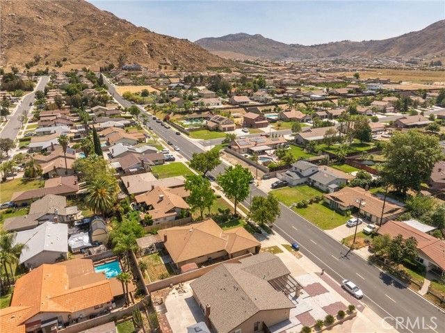 22586 Main Street, Grand Terrace, CA 92313