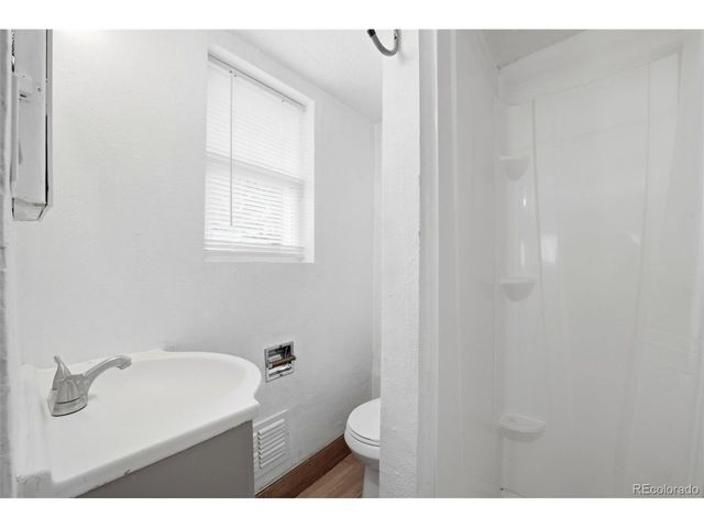 1437 Cypress St, Pueblo, CO 81004