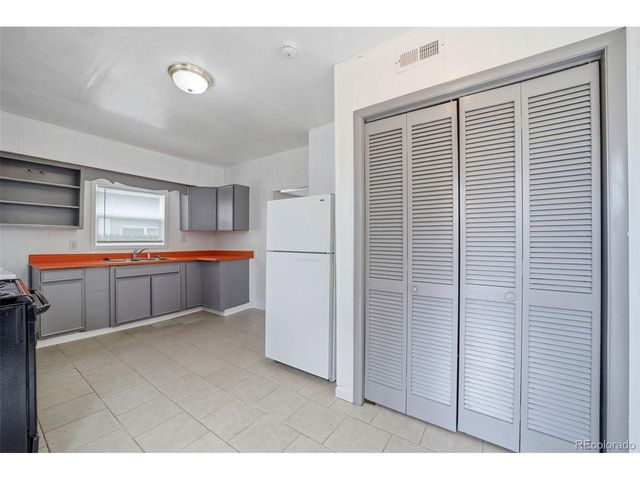 1437 Cypress St, Pueblo, CO 81004