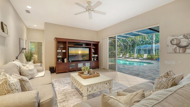 7312 PINE VALLEY STREET, Bradenton, FL 34202