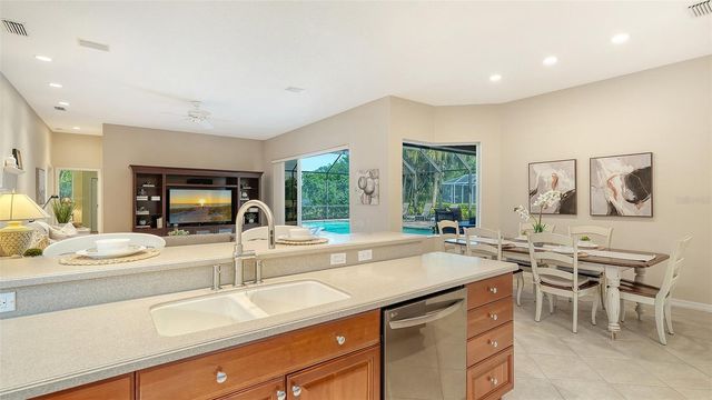 7312 PINE VALLEY STREET, Bradenton, FL 34202