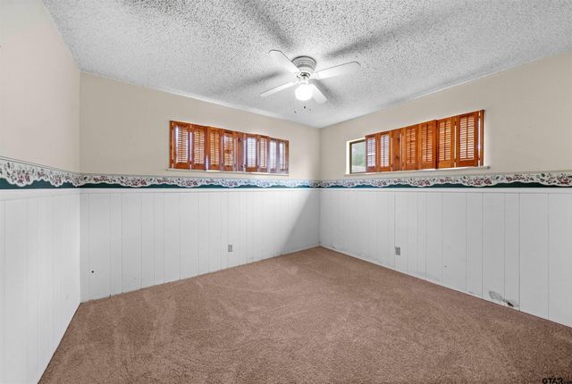 2001 Adair St, Jacksonville, TX 75766