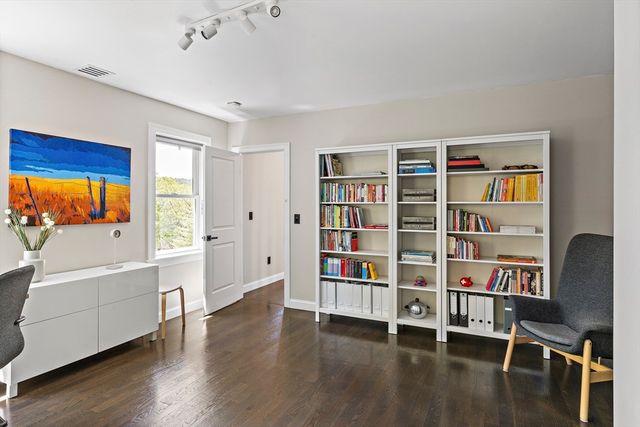 122 Green St., Northborough, MA 01532