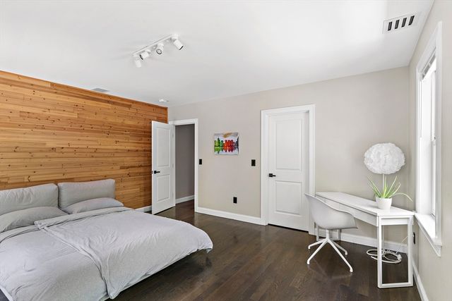 122 Green St., Northborough, MA 01532