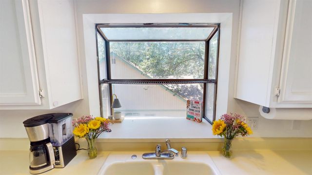 15798 Names Dr, Grass Valley, CA 95949