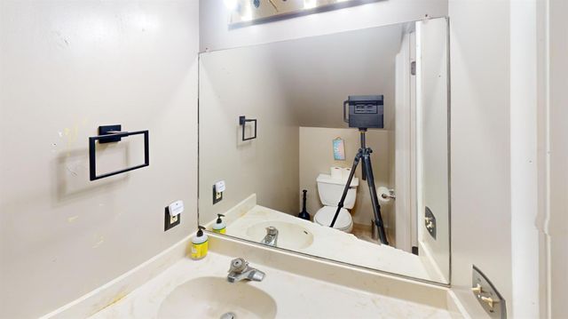 15798 Names Dr, Grass Valley, CA 95949