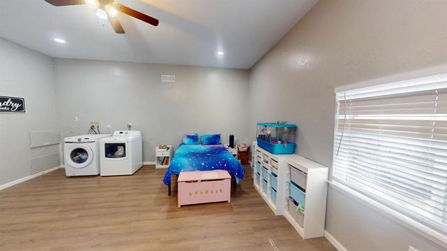 15798 Names Dr, Grass Valley, CA 95949