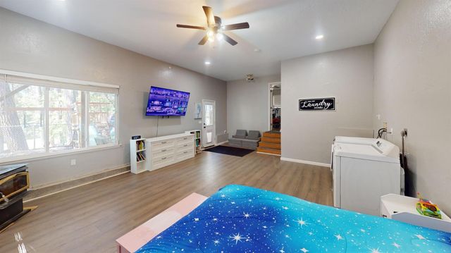 15798 Names Dr, Grass Valley, CA 95949