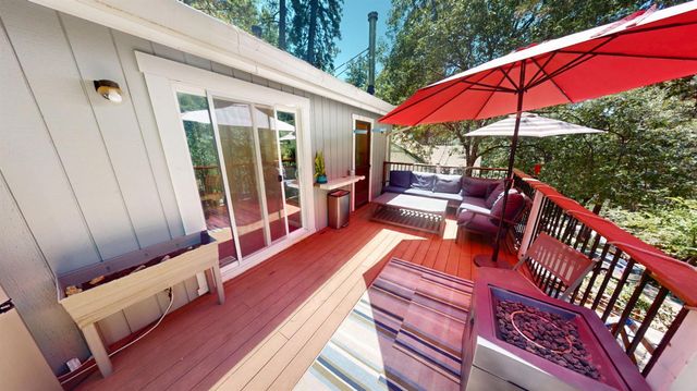 15798 Names Dr, Grass Valley, CA 95949