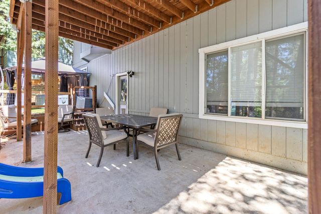 15798 Names Dr, Grass Valley, CA 95949