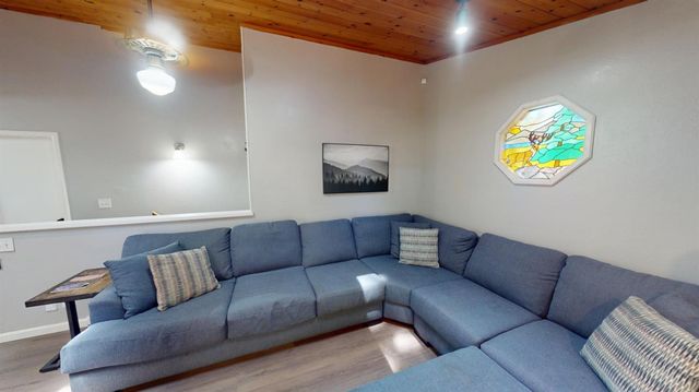 15798 Names Dr, Grass Valley, CA 95949