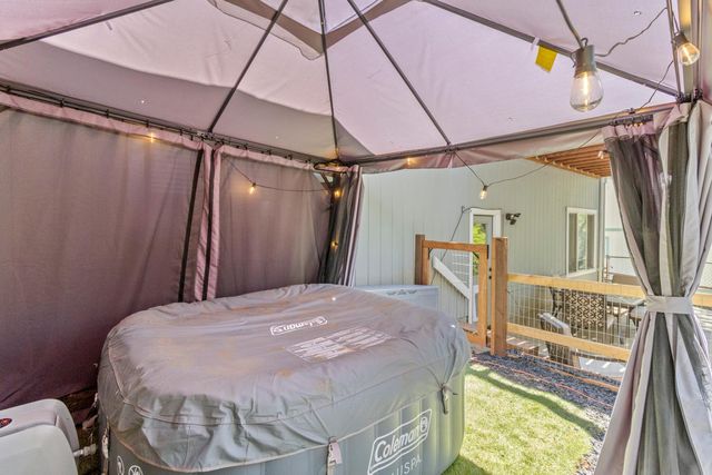 15798 Names Dr, Grass Valley, CA 95949