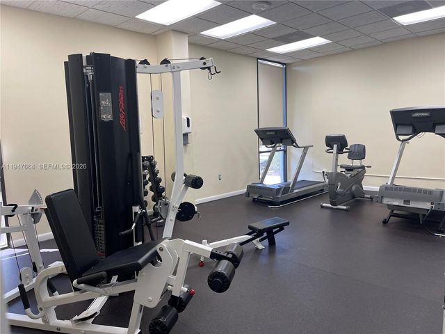 20100 W Country Club Drive 507, Aventura, FL 33180