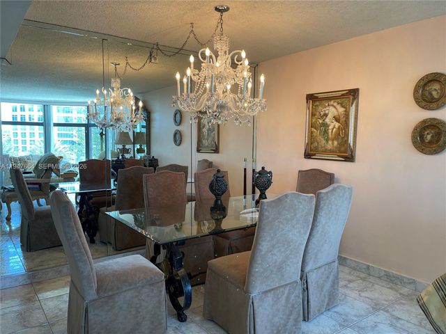 20100 W Country Club Drive 507, Aventura, FL 33180