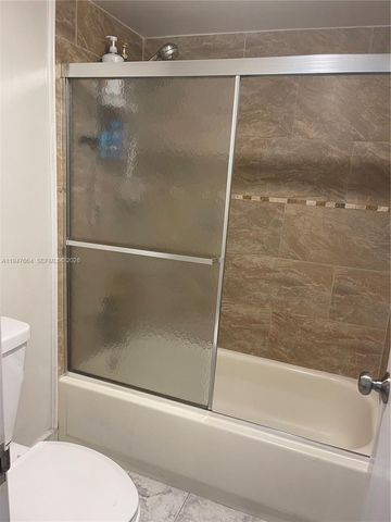 20100 W Country Club Drive 507, Aventura, FL 33180