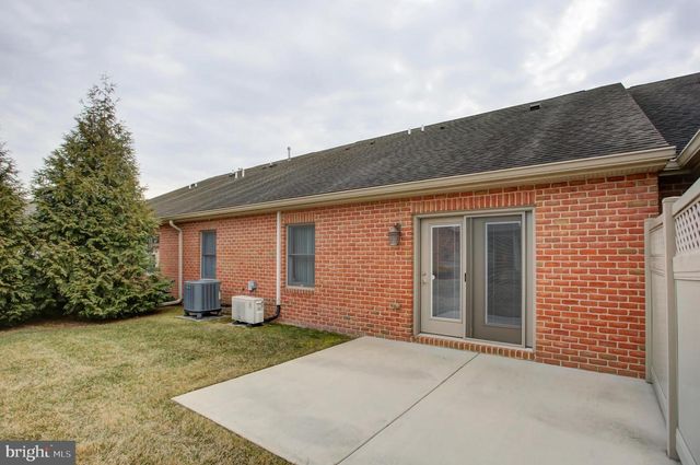 19446 SAPPHIRE DR, Hagerstown, MD 21742